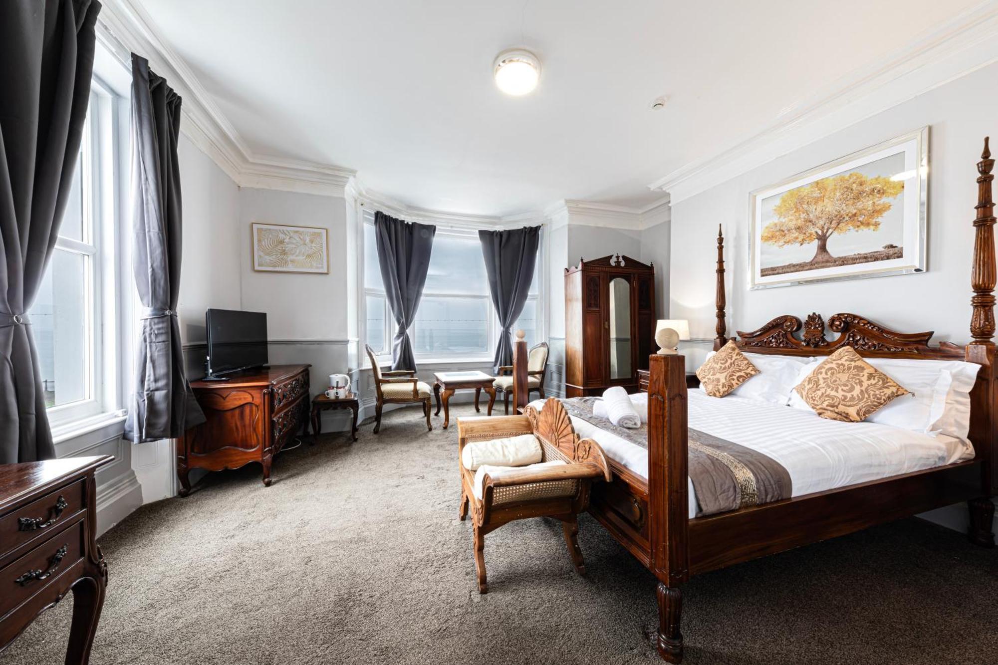 The Manor Hotel Llandudno Extérieur photo