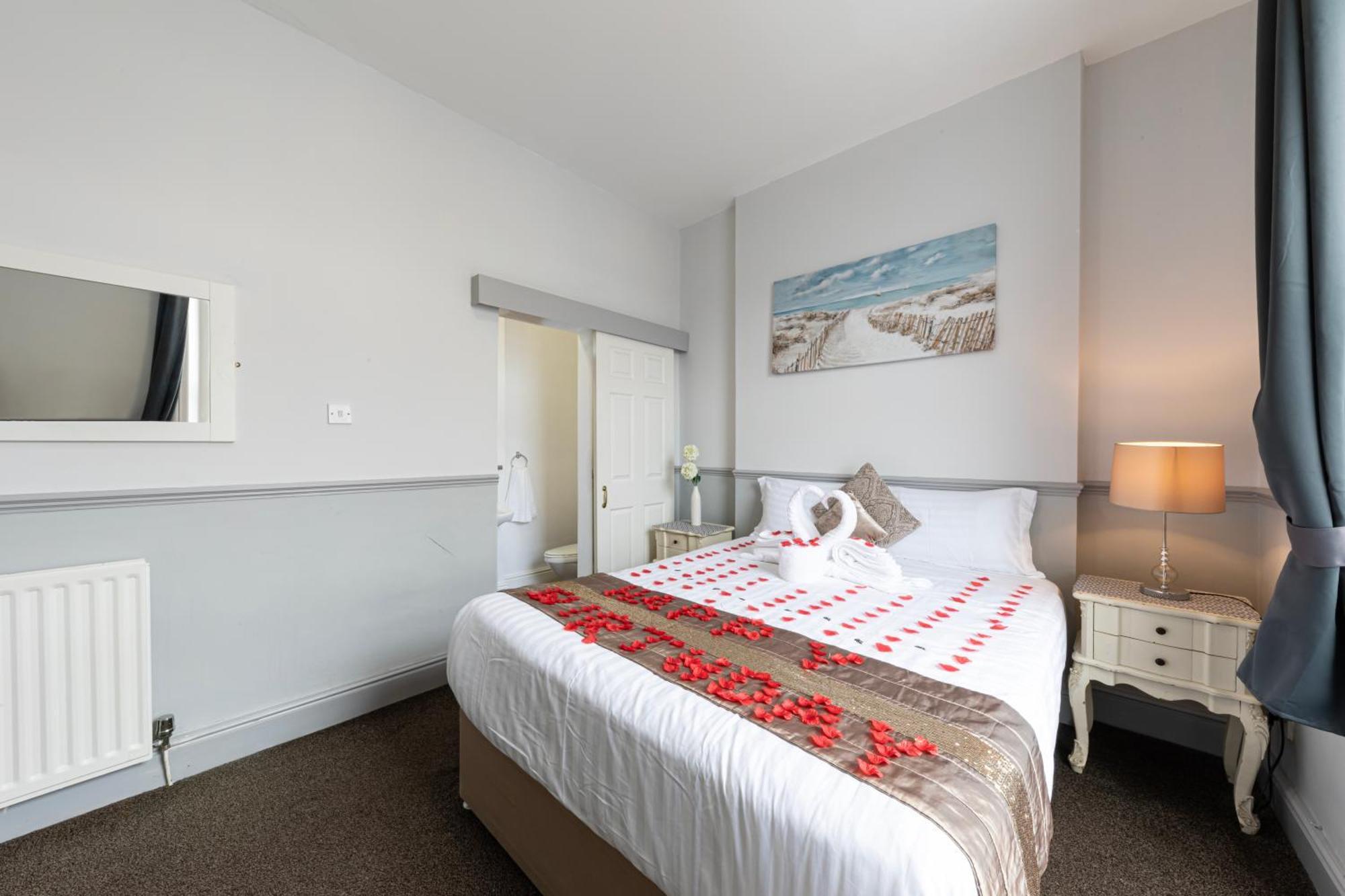 The Manor Hotel Llandudno Extérieur photo